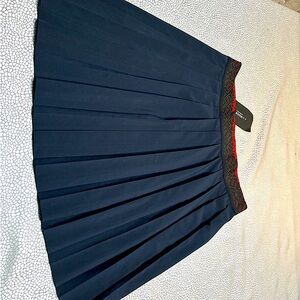 Brand new with tags J. Lindeberg Odia navy pleated golf skirt size L